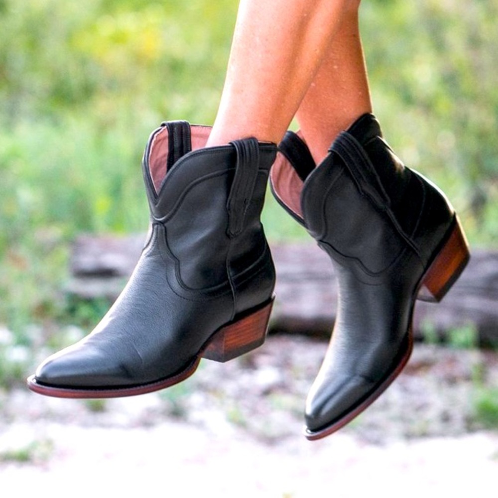 Tecovas “The Penny” boot black leather